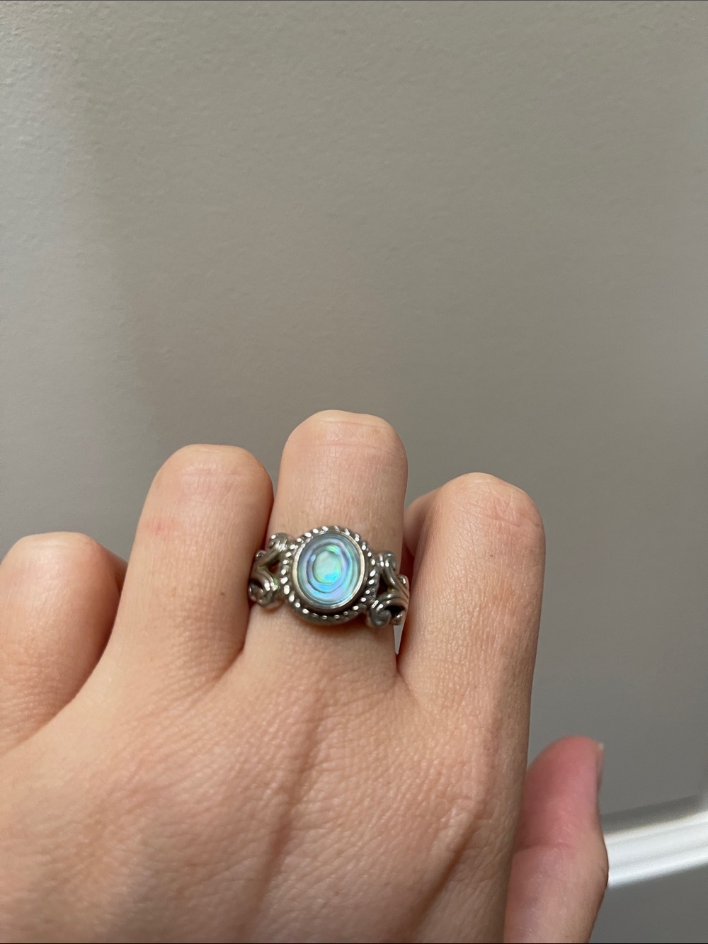 925 Silver Abalone Shell Accent Ring - Iridescent Blue-Green